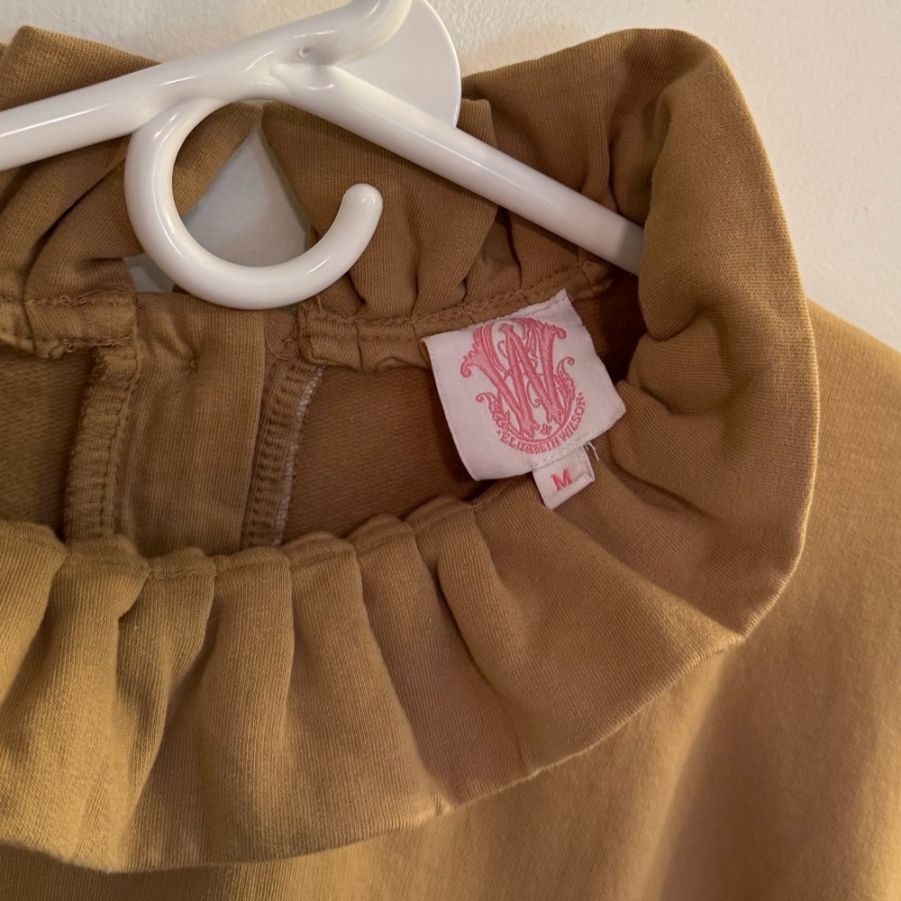 Elizabeth Wilson Design Mary Louise Sweatshirt Medium Camel Brown - Picture 4 of 9
